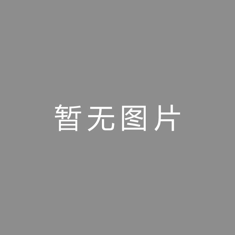 🏆后期 (Post-production)约维奇力挺希罗：冷酷的白人小子砍下27分，他就是今晚最佳球员